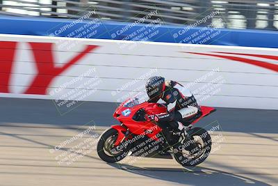 media/Jan-21-2022-Fastrack Riders (Fri) [[90b5309cc6]]/Level 2/Session 1 Front Straight/